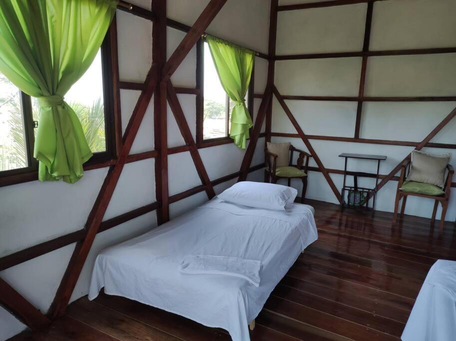 Cayo Ecovillage ปูแอร์โตกาโย ภายนอก รูปภาพ